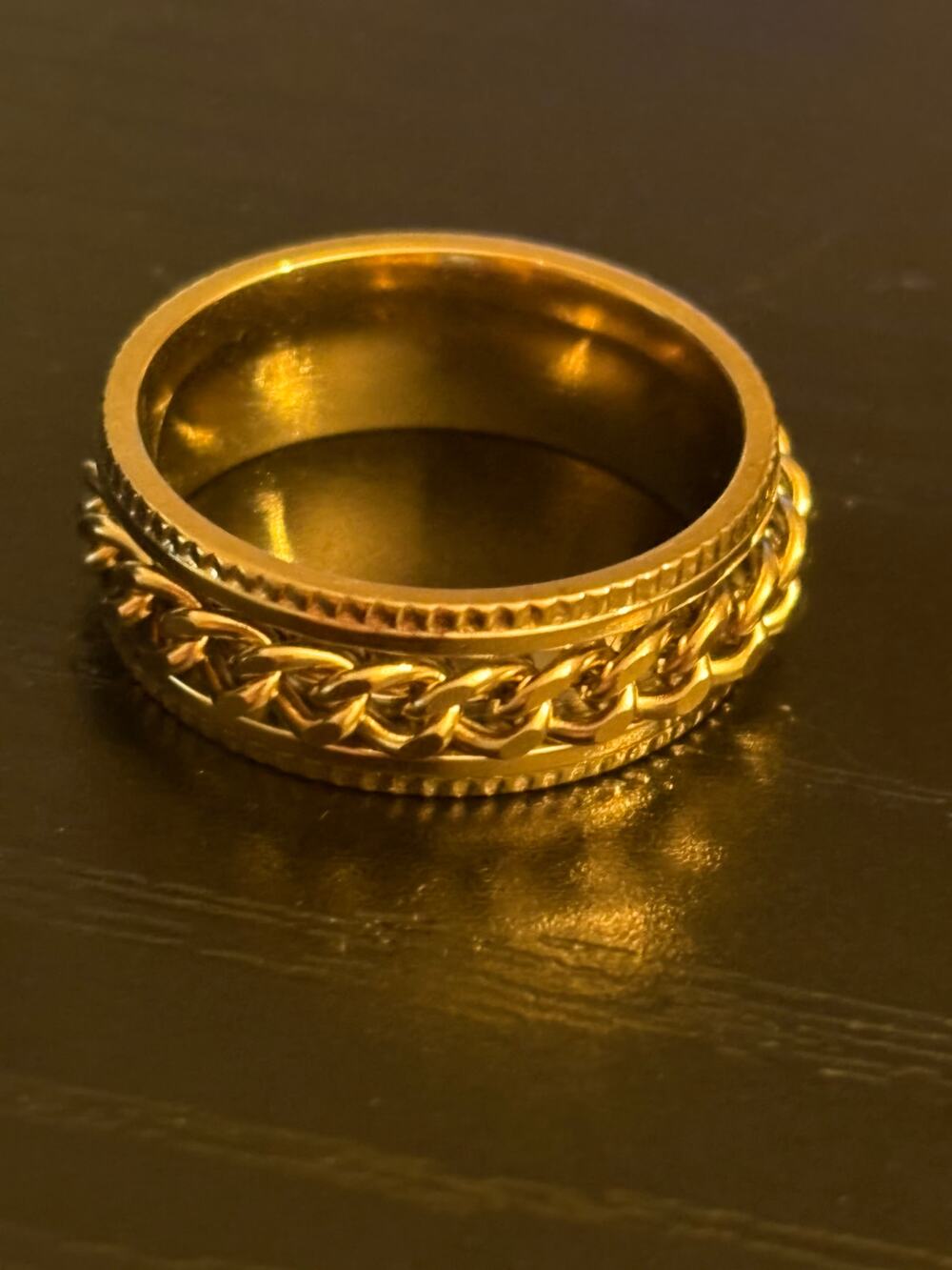 New Gold Tone Wedding Band Ring Chain Inlay Size 9.5